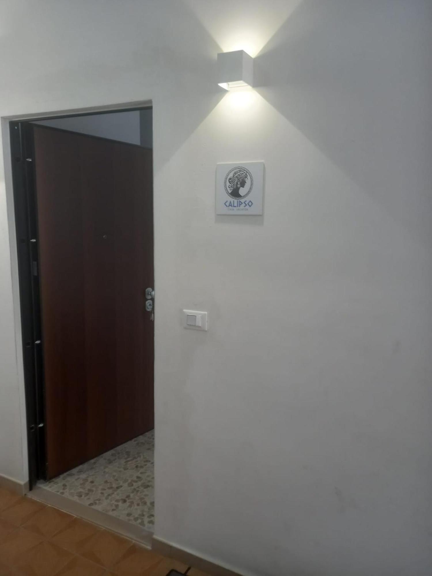 Calipso Casa Vacanza Marina di San Vito Exterior foto